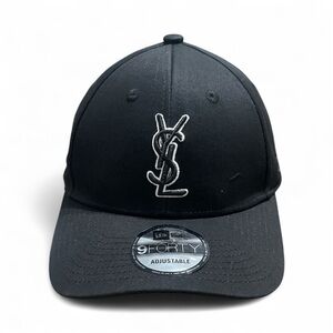 Saint Laurent Black Cap OS
